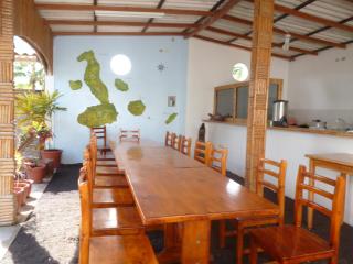 Gran Hostal Tintorera - Puerto Villamil - 3