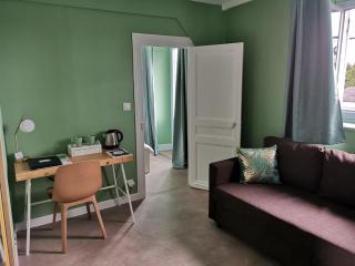 Lamarck Guest - 9