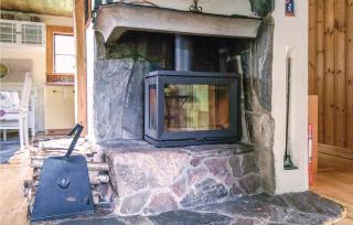 3 Bedroom Cozy Home In Åmål - Torpane - 2