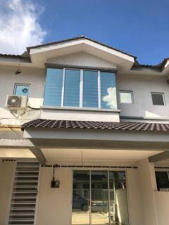 De Little Cabin - 7mins to Sunway Iost World of Tambun - Ipoh - 9
