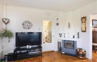 Cozy Home In Åsensbruk With Kitchen - Åsensbruk - 6