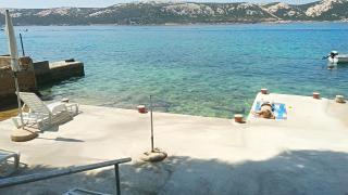Sea breeze Apartments with private beach and boat Anchorage - Stara Novalja - 7