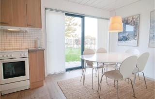 Awesome Home In Burgsvik With Wifi - Burgsvik - 3