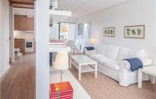 Awesome Home In Burgsvik With Wifi - Burgsvik - 5
