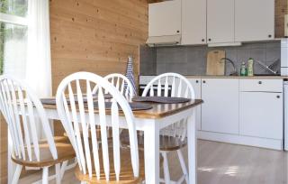 Gorgeous Home In Vallavik With Wifi - Vangsbygd - 3