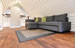 Lovely Home In Älgarås With Kitchen - 5