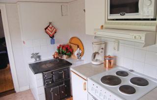 Amazing Home In Blidsberg With Wifi - 3