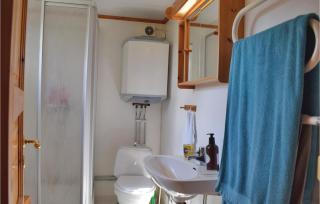 1 Bedroom Amazing Studio In Löttorp - Persnäs - 2
