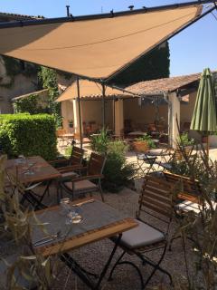 Le Cheval Blanc - La Bastide-des-Jourdans - 8