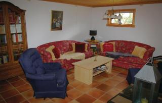 5 Bedroom Awesome Home In Borhaug - Borhaug - 3