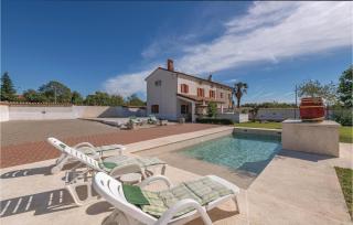 Beautiful Home In Hrboki With Wifi - Hrboki - 0