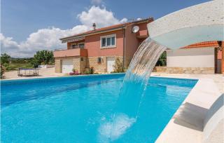 Three-Bedroom Holiday Home In Brstanovo - Brštanovo - 9