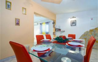 Two-Bedroom Apartment In Omis - Omiš - 1