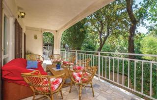 5 Bedroom Awesome Home In Povile - 9
