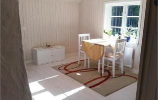 One-Bedroom Holiday Home In Vislanda - Vislanda - 1