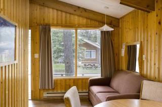 Pine Bungalows - 2