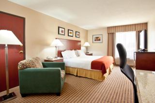 Holiday Inn Express and Suites Three Rivers by IHG - Three Rivers - 8