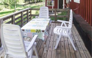 3 Bedroom Amazing Home In Älgarås - 6