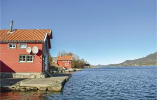 2 Bedroom Gorgeous Home In Ølensvåg - 4