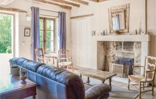 Amazing Home In Cravant Les Côteaux - 7
