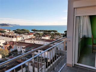 BRAVAHOLIDAYS-110-Kristel-6-33 - Blanes - 0