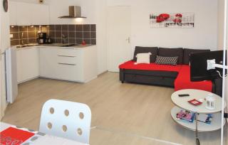 Nice Apartment In Gruissan With Kitchen - Gruissan - 9
