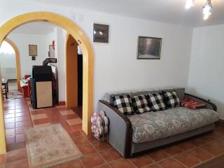 Knez Apartmani - 6