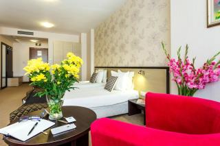 City Avenue Hotel by HMG-Free Parking-Free Wi-Fi - Sofia - 3