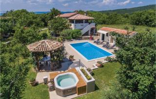 Awesome Home In Zatka - Kostrčani - 9