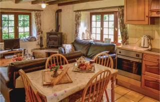 1 Bedroom Stunning Home In Guern - Guern - 8