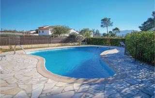 Nice Apartment In Roquebrune Sur Argens - Roquebrune-sur Argens - 1