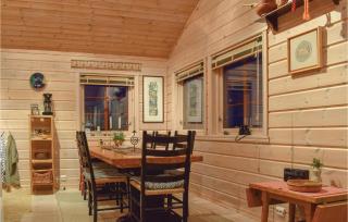 Three-Bedroom Holiday Home In Aseral - 3
