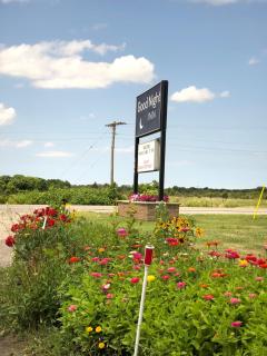 Good Night Inn - Port Colborne - 8