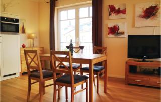 Amazing Apartment In Börgerende - Börgerende-Rethwisch - 2