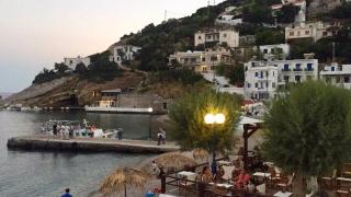 Hotel George - Agios Kirykos - 6
