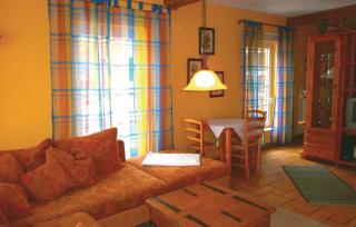 Cozy Apartment In Thulendorfsagerheide - 8