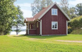 2 Bedroom Beautiful Home In Bolmsö - Skeda - 0