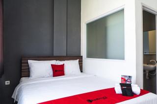 RedDoorz near Seasons City Mall - Jakarta - 4