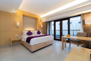 Quest Hotel Kuta by ASTON - Kuta - 7