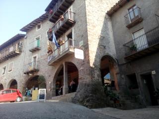 CAN MENCIÓ - Plaça Major - Santa Pau - 7