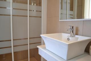 Brother's Hotel - Ios Chora - 9