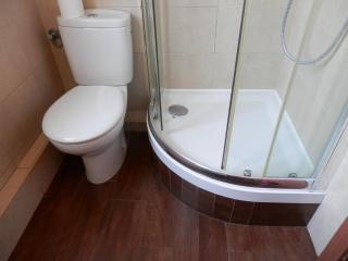 Barcelona Central Garden Hostal - 8