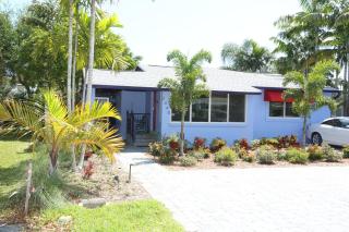 Fantasy Island Inn, Caters to Men - Fort Lauderdale - 5