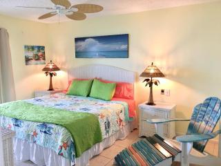 Joyce's Beachfront Penthouse - Clearwater Beach - 6