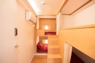 Huayuanhouse HQ in hongdae - Seoul - 1