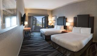 Prestige Harbourfront Resort, WorldHotels Luxury - Salmon Arm - 2