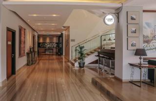 PrimeBiz Hotel Surabaya - Surabaya - 4