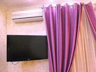 Modern 1-bedroom in center of Odessa at Richelevskaya & Derebasovska - Odesa - 1
