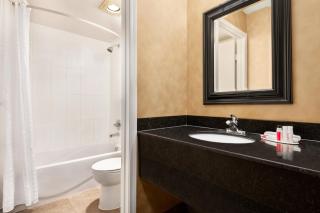 Quality Inn & Suites - Vernon - 7