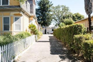 West End Neighborhood Cottage - Santa Rosa - 2